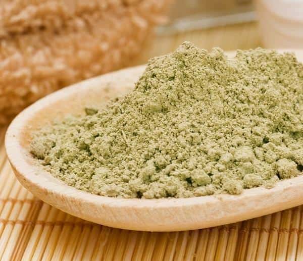 Хна для увлажнения волос