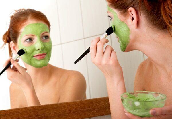 Маска петрушки от жирной кожи