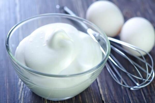 Куриное яицо для маски